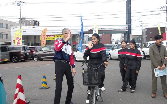【JAF札幌】北海道・警察・JAFが連携し、札幌トヨタで交通安全講習を開催！