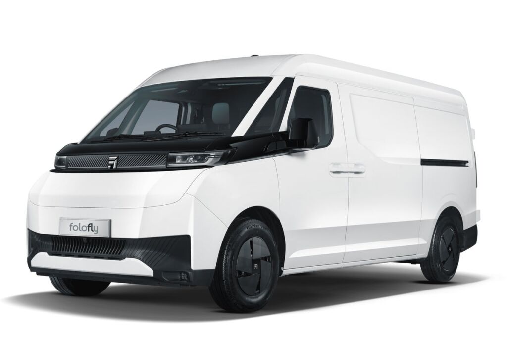 商用EV「F11VS」に荷室高150mm拡大の「3人乗りミドルルーフ仕様」が登場
